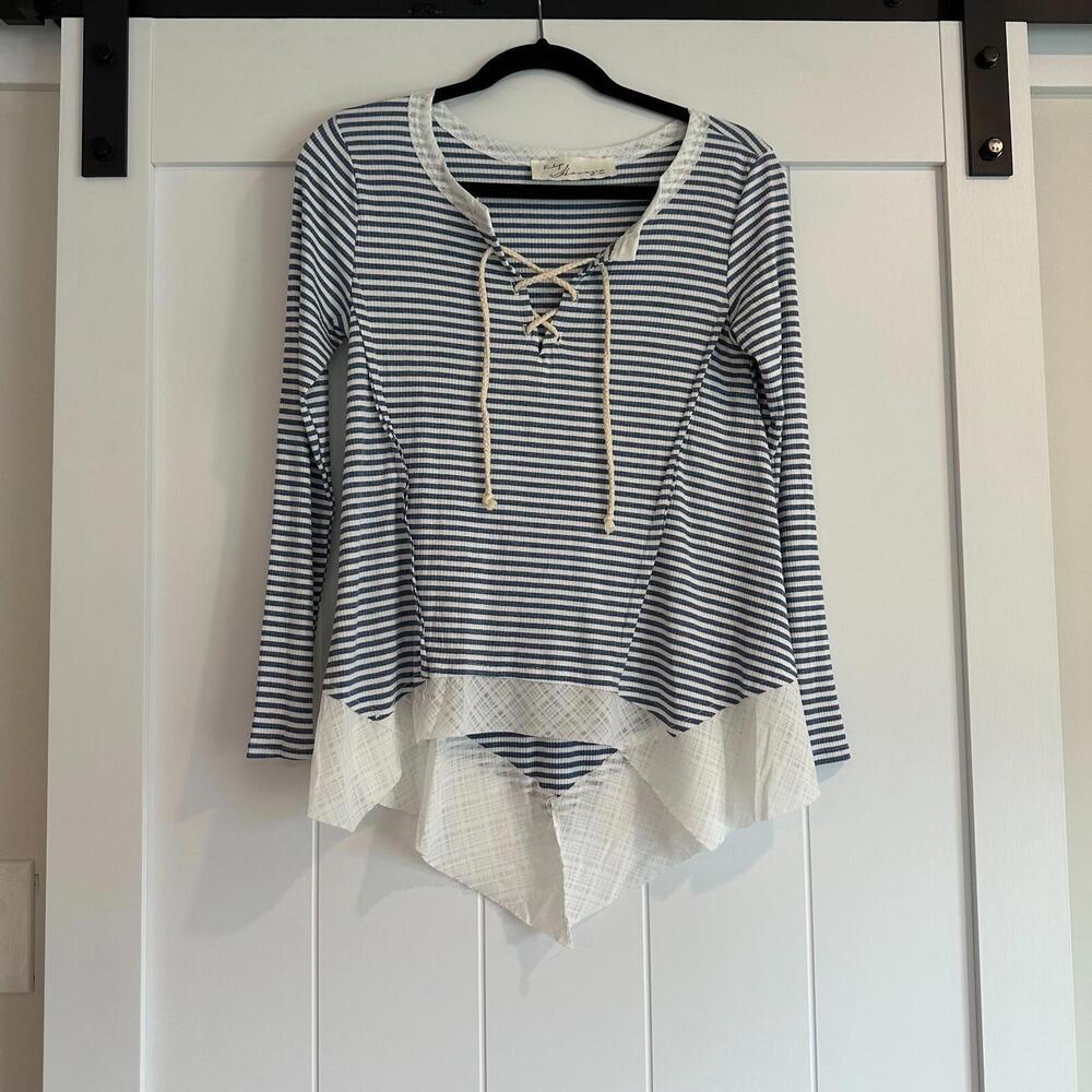 VINTAGE HAVANA Striped Tie‎ Neck Top